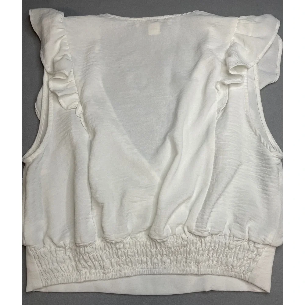 Monteau Los Angeles White Ruffle Wrap Top Sleeveless Smocked Back Womens M - Picture 4 of 9